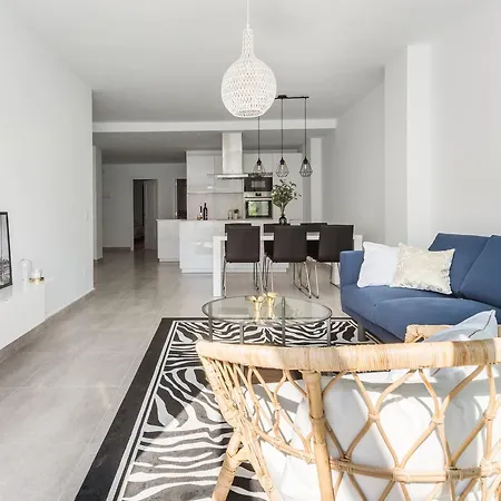 La Maestranza B Apartment *